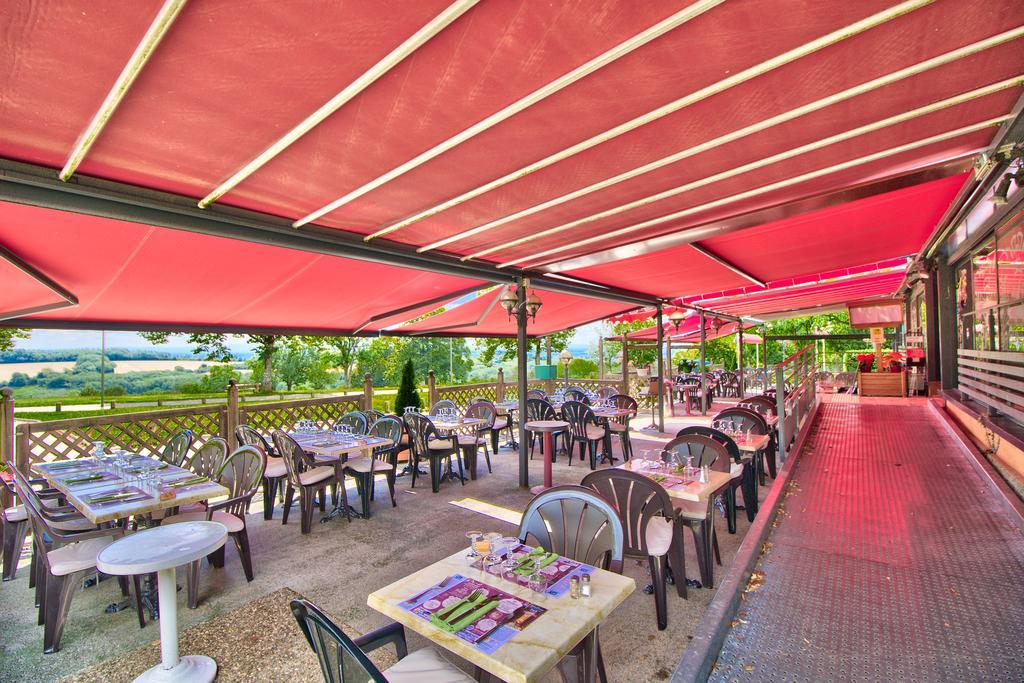 Logis Hotel Restaurant Le Chalet Du Mont Roland Sampans Luaran gambar
