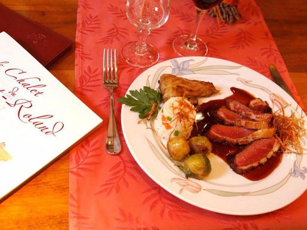 Logis Hotel Restaurant Le Chalet Du Mont Roland Sampans Luaran gambar