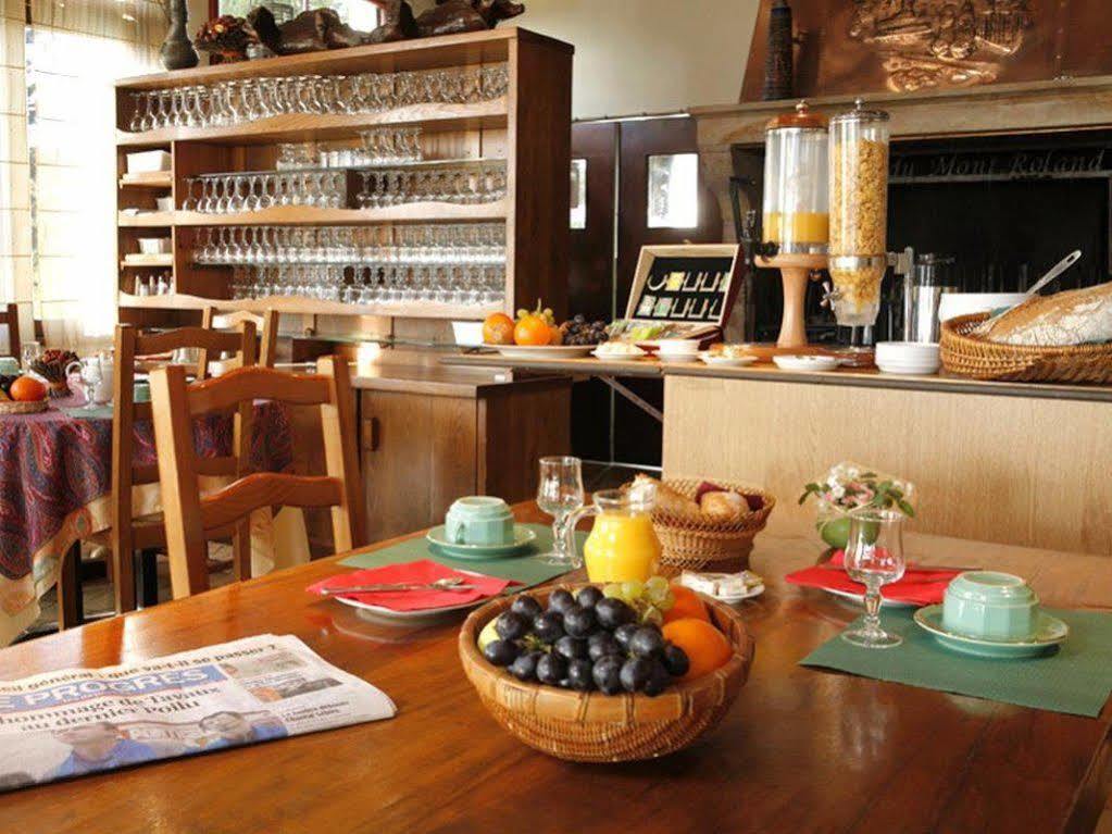 Logis Hotel Restaurant Le Chalet Du Mont Roland Sampans Luaran gambar